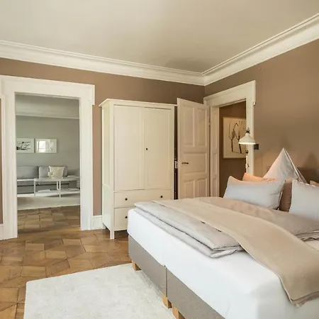 Apartment Schloss Kirchberg - Rose